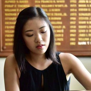 Meet your Posher, Cecilia